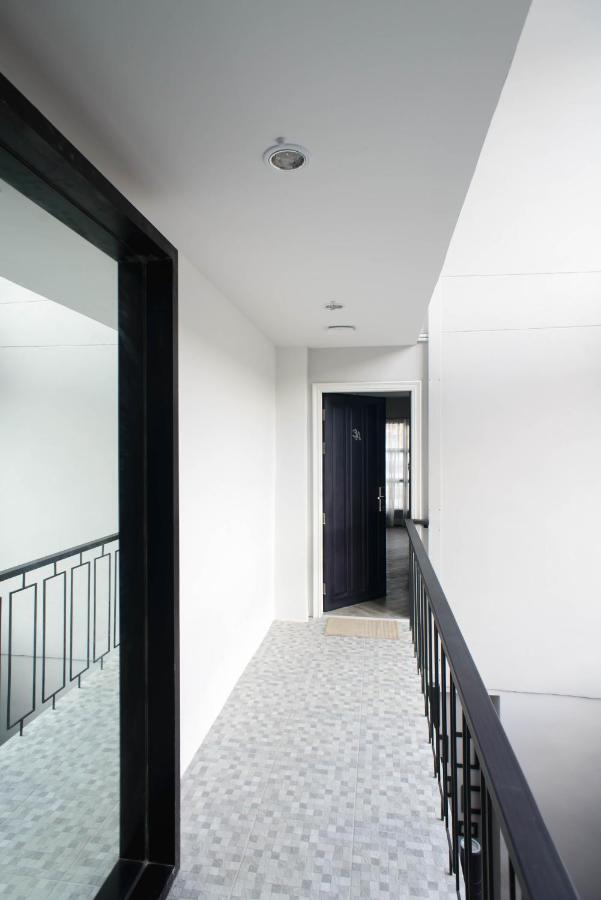 87 Oldtown At River Pier Bangkok Exterior foto