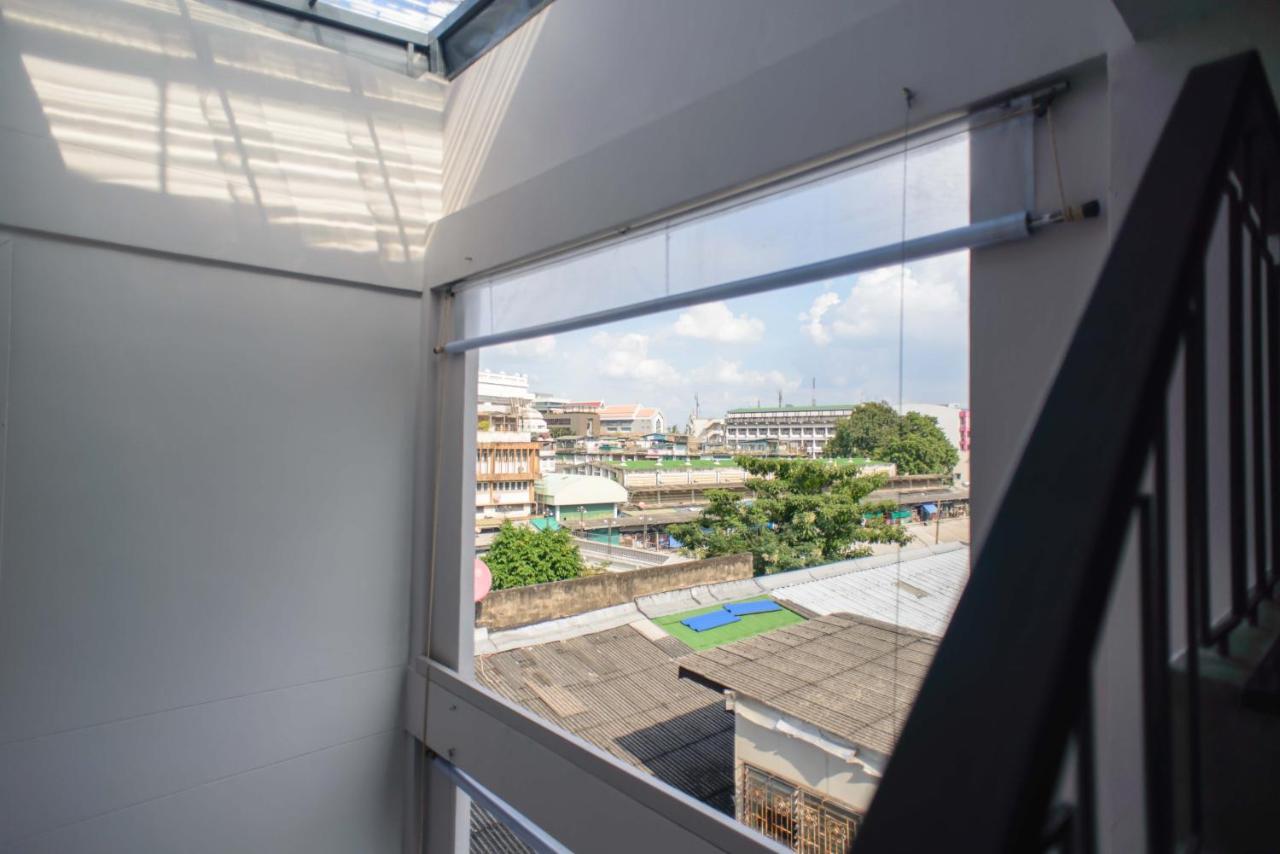 87 Oldtown At River Pier Bangkok Exterior foto